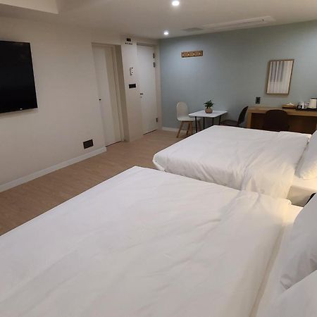בוסאן Hotel Andrest חדר תמונה